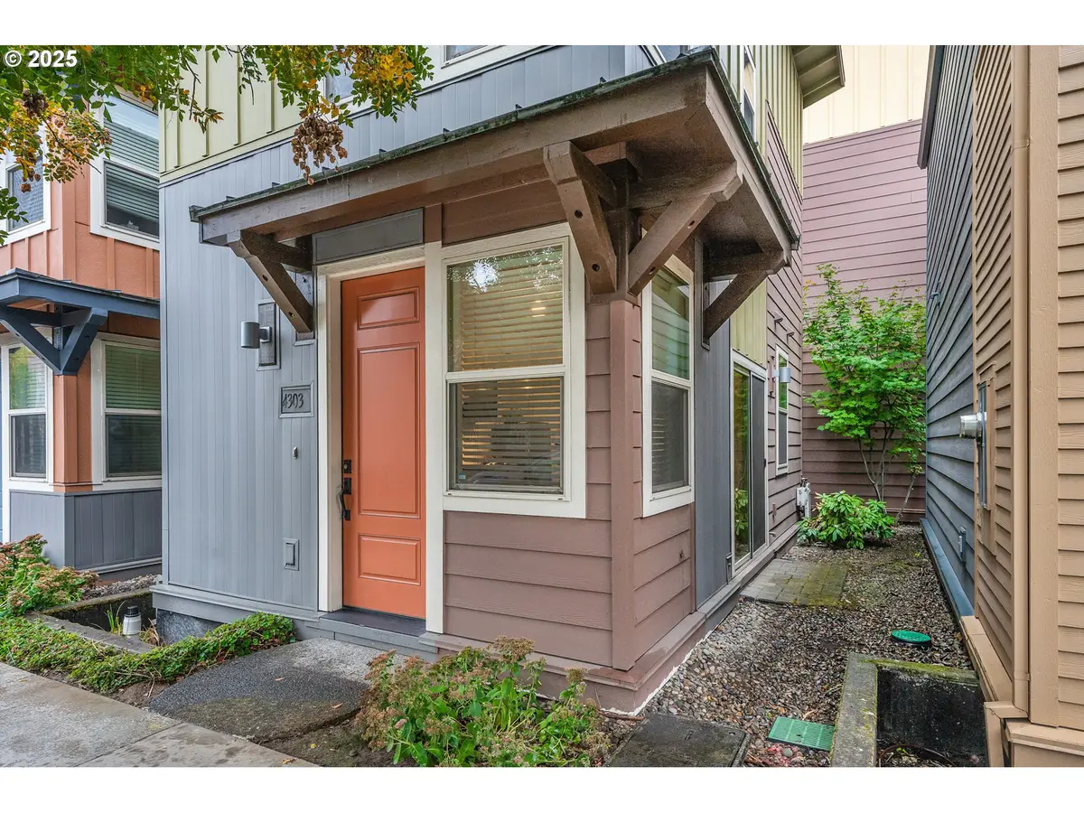 4303 SE Division 43 St, Portland, OR 97206 - Image #1