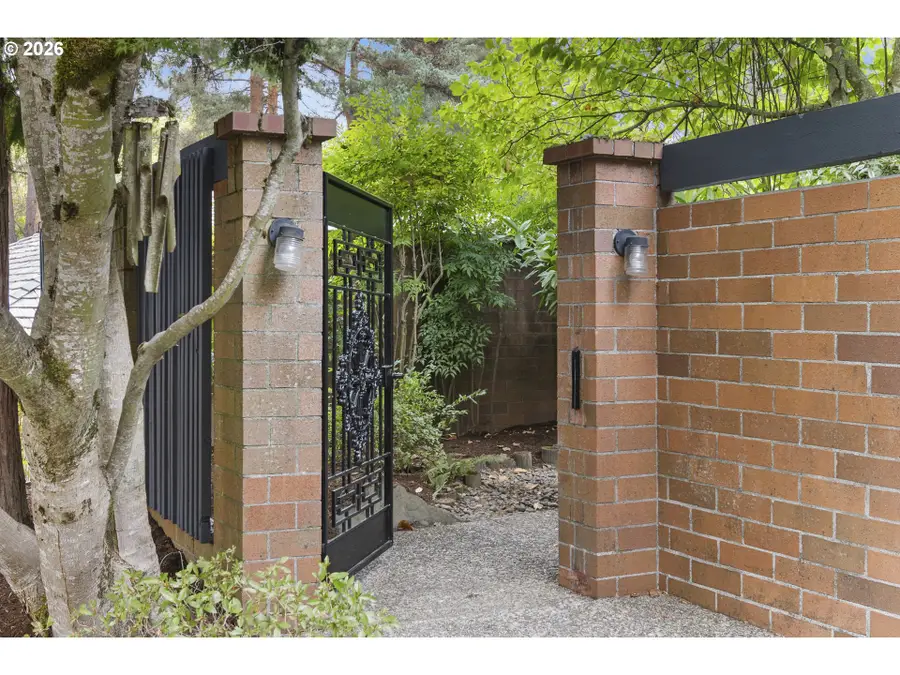 6260 SW Arranmore Pl, Portland, OR 97223 - #2