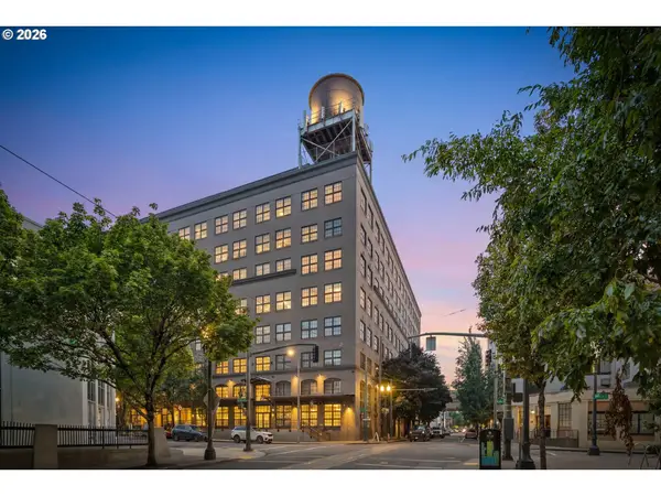 1420 NW Lovejoy St #526, Portland, OR 97209