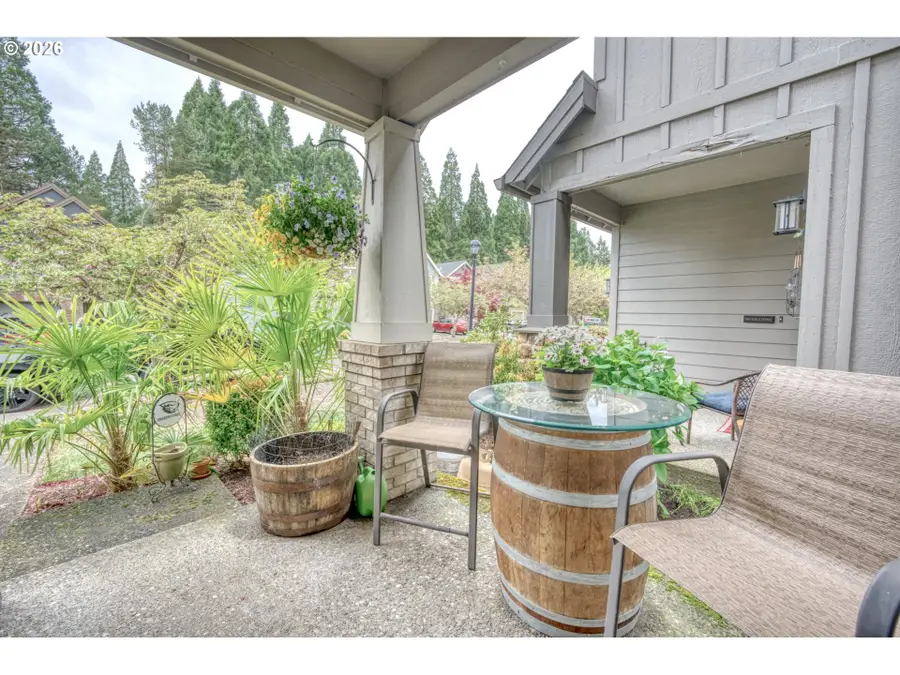 3518 SE Pinewood Ave, Hillsboro, OR 97123 - #2