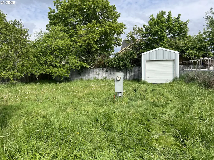 150 Indian Oak Ct #6, Molalla, OR 97038 - #2