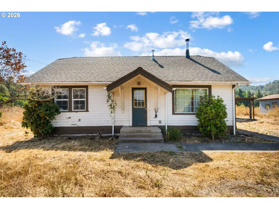 38542 Dexter Rd, Dexter, OR 97431 - #2