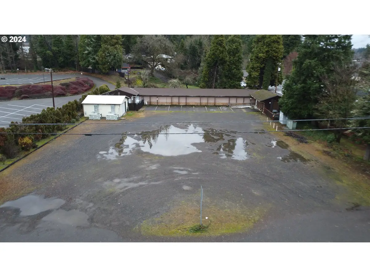 48197 Highway 58, Oakridge, OR 97463 - Image #1