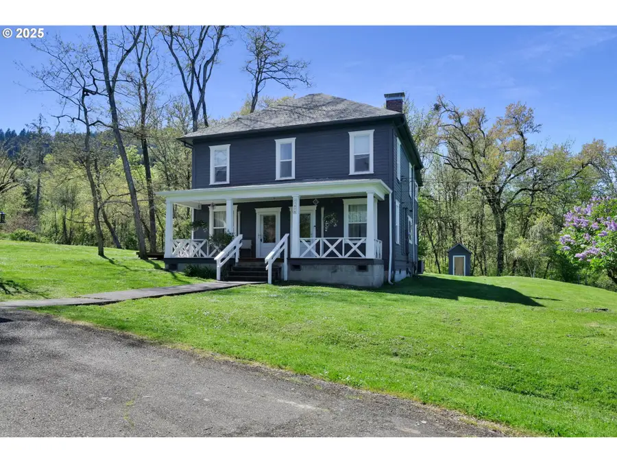 1878 Trails End Ln, Sutherlin, OR 97479 - Image #2