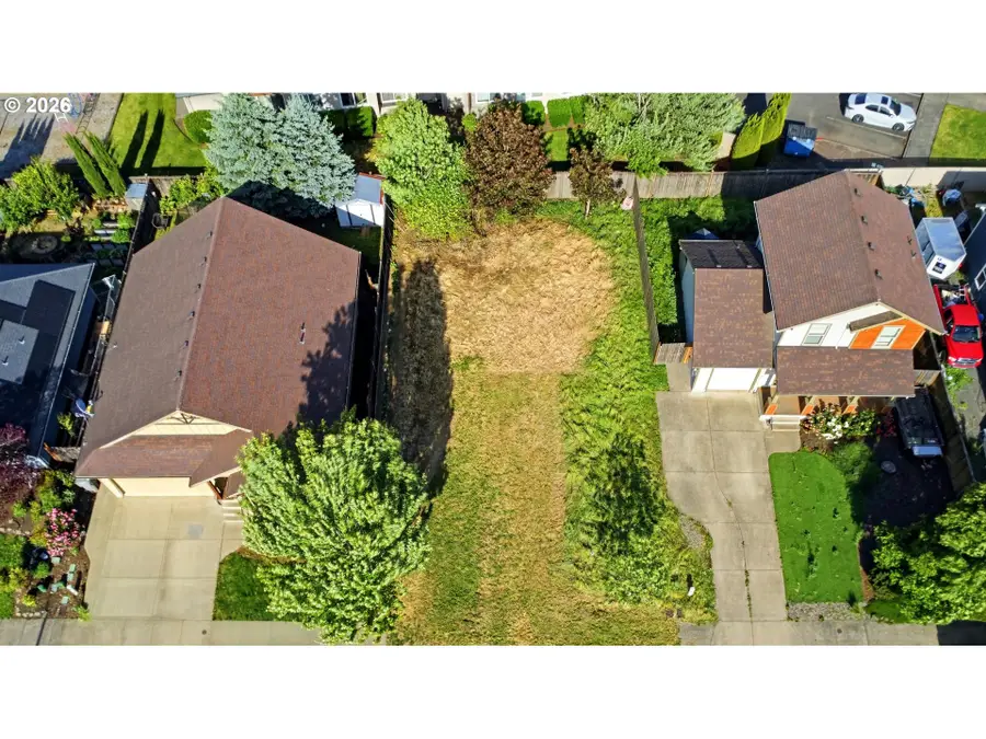 235 SE Hope Ct, Sheridan, OR 97378 - #3