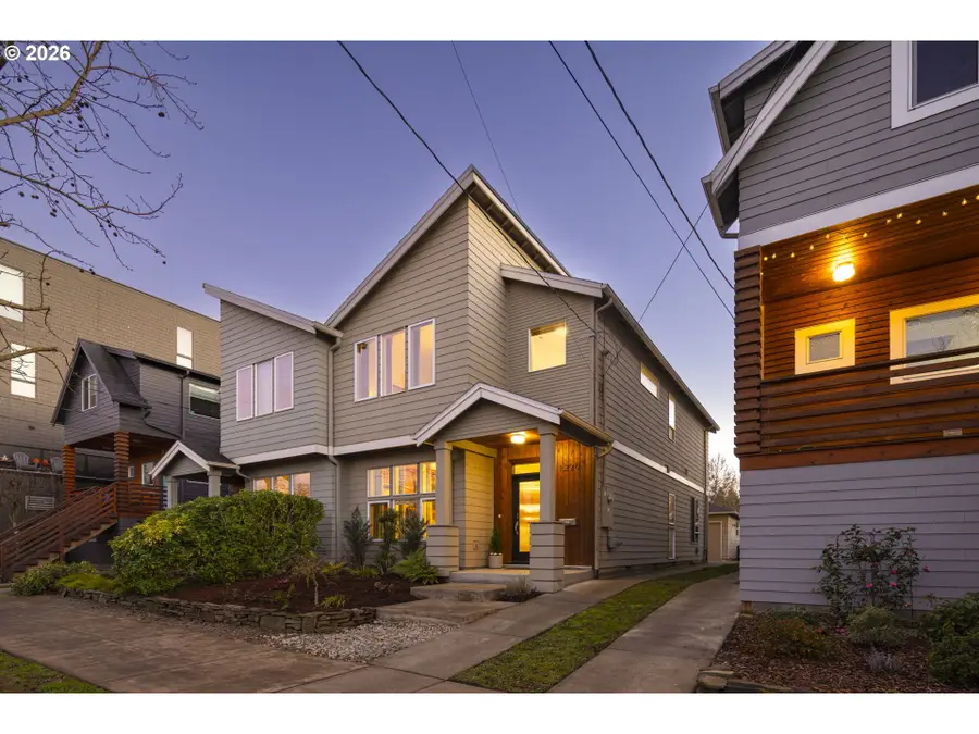 1220 SE Lambert St, Portland, OR 97202 - #2