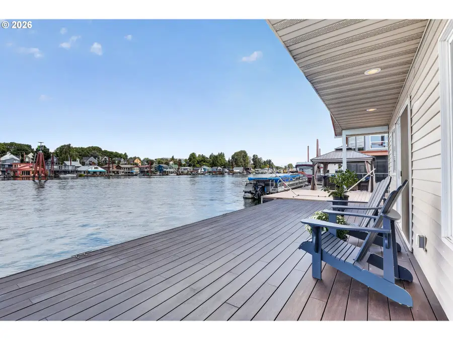 531 N Bridgeton Rd #4, Portland, OR 97217 - #2