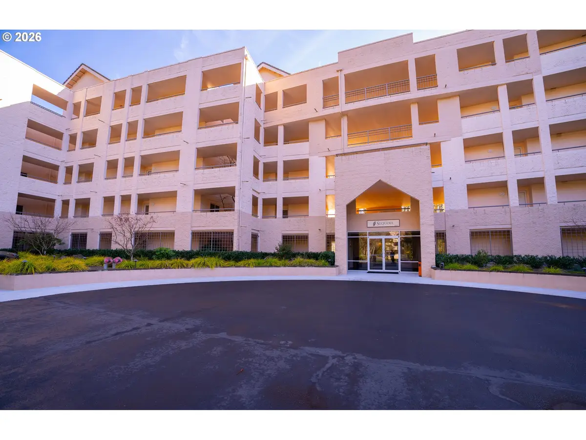 6605 W Burnside St #153, Portland, OR 97210 - Image #1