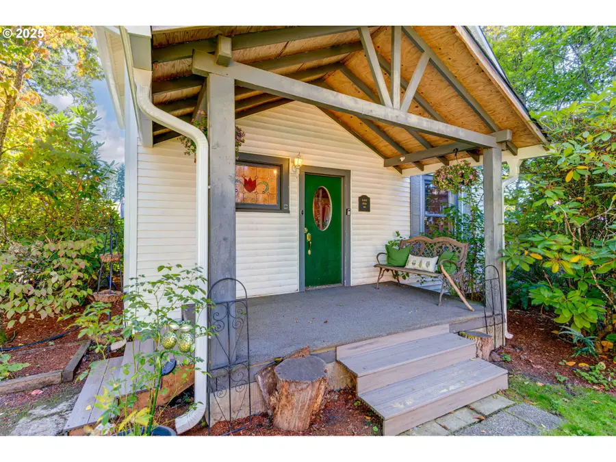 165 SE 33rd Ave, Hillsboro, OR 97123 - Image #3