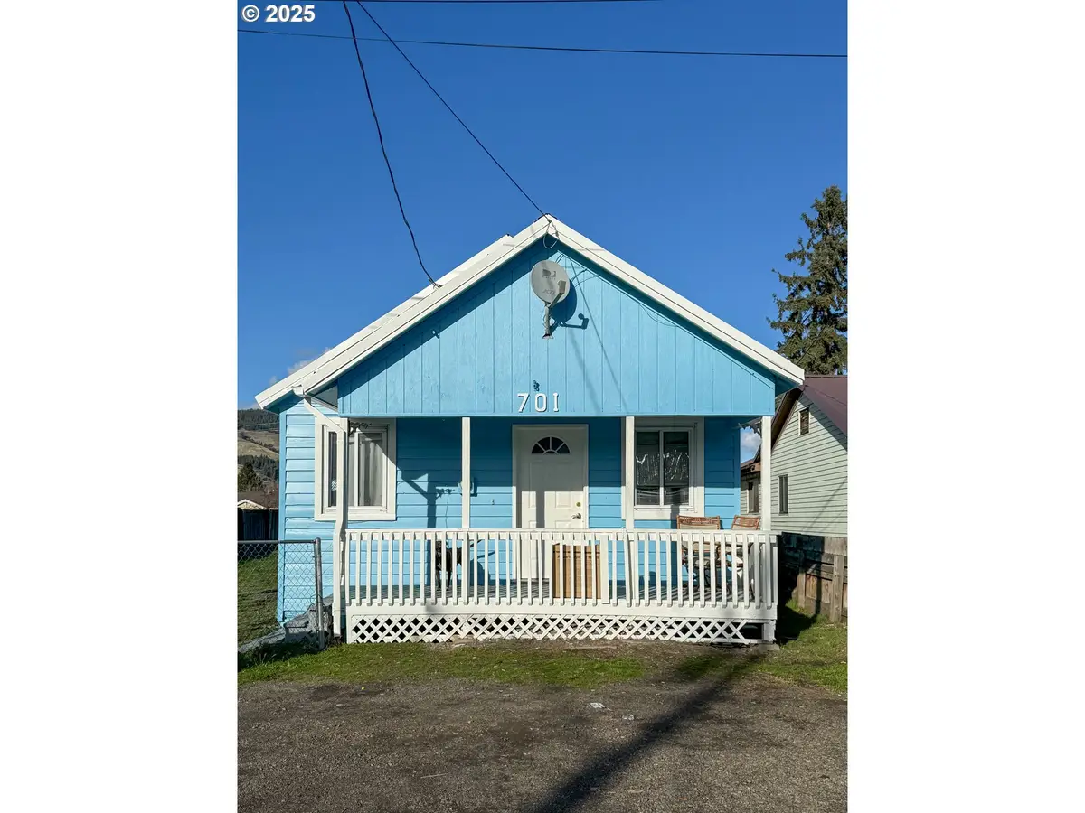 701 Y Ave, La Grande, OR 97850 - Image #1