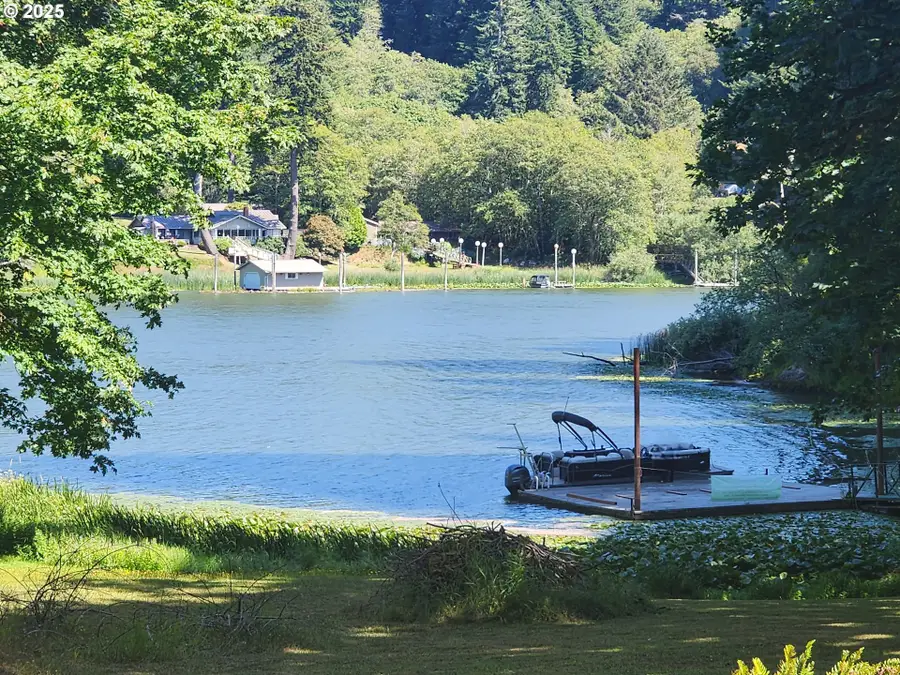 2647 S Tenmile, Lakeside, OR 97449 - Image #2