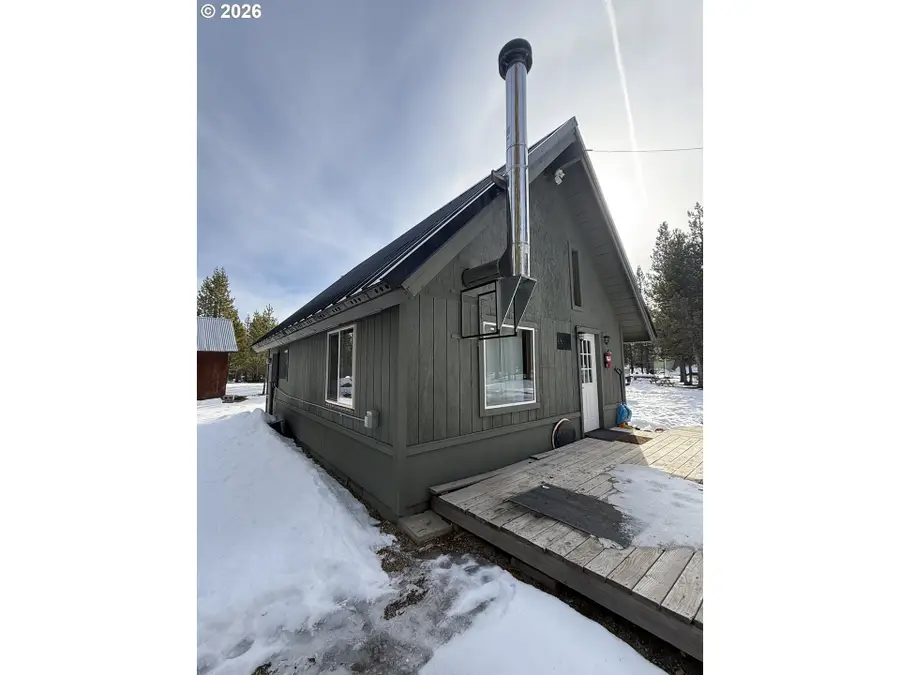 124357 Adell Ct, Crescent, OR 97733 - Image #3