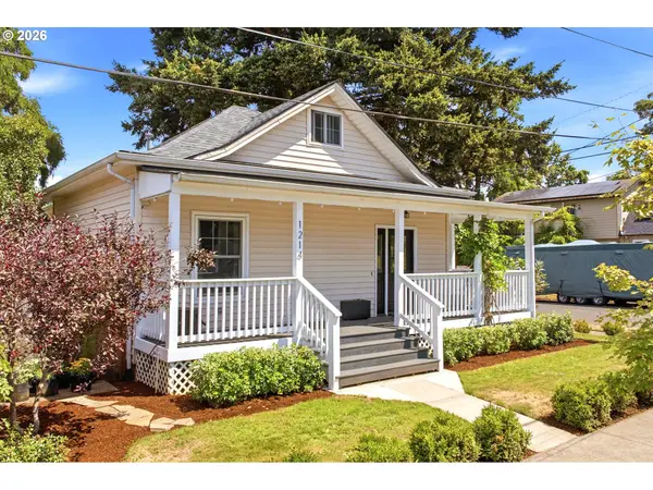 1214 E 29th St, Vancouver, WA 98663