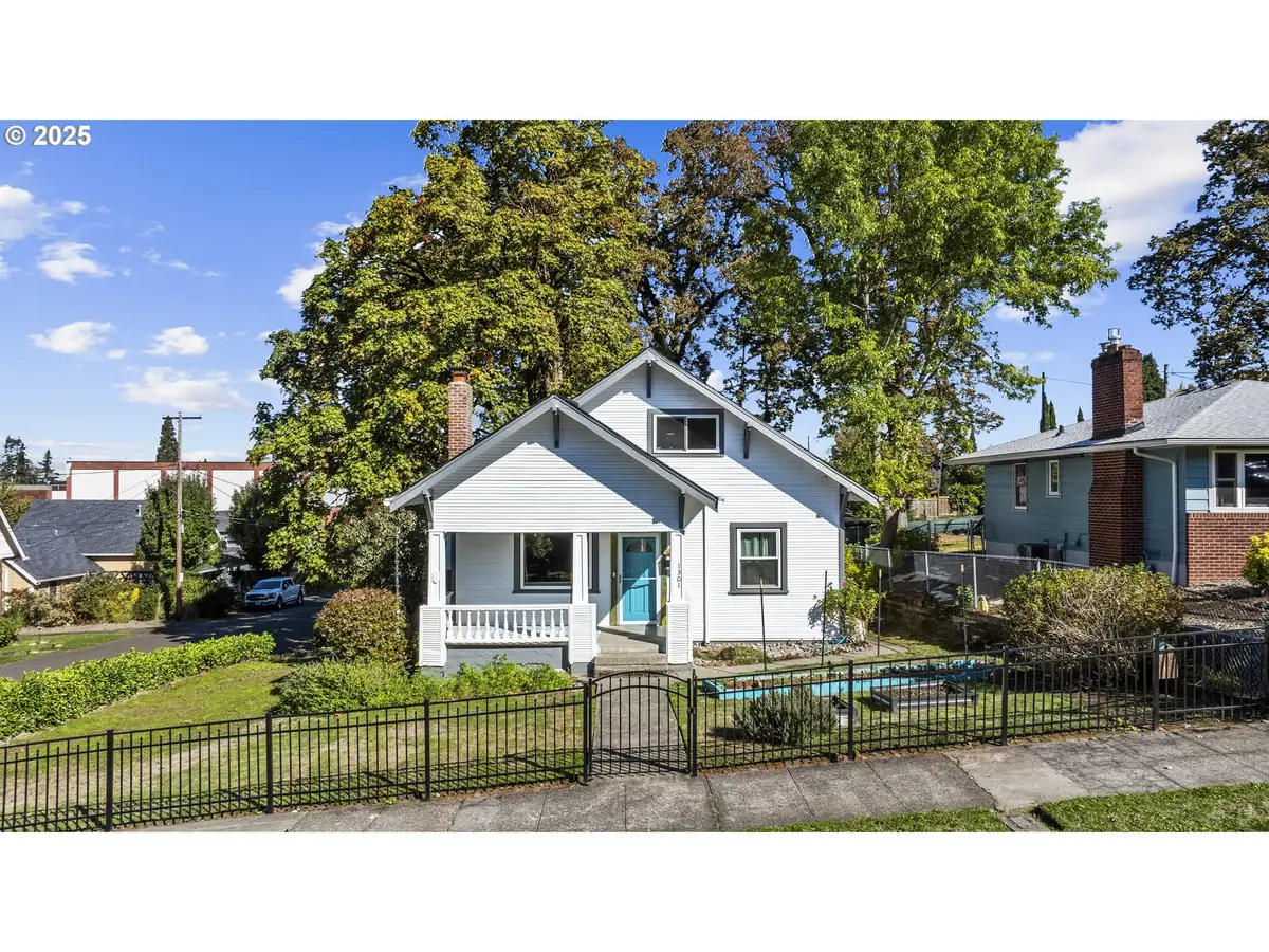 1301 9th St, Oregon City, OR 97045 - Image #1