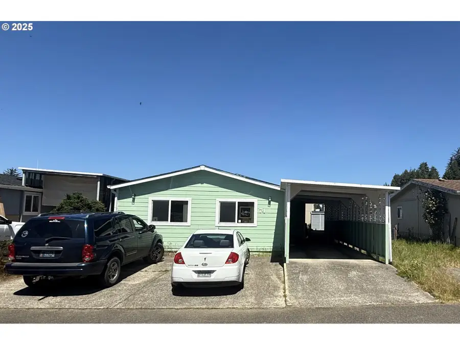 100 River Bend Rd #74, Reedsport, OR 97467 - Image #3