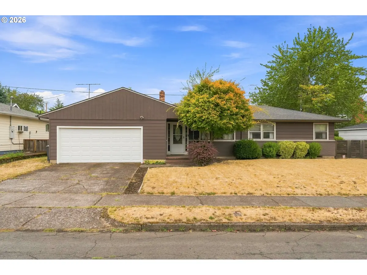9241 SE Main St, Portland, OR 97216 - #1