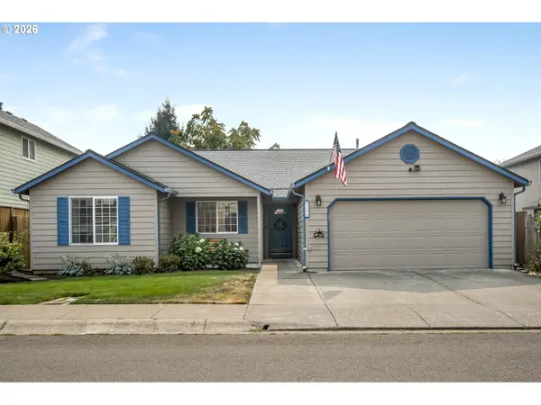 206 Hauser Ct, Molalla, OR 97038