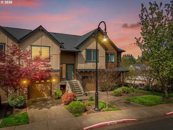 11275 SE Aquila St, HappyValley, OR 97086