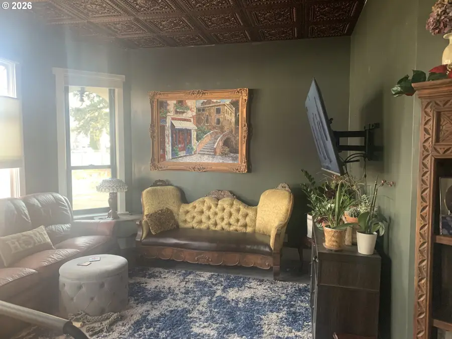 1917 Clifford St, Baker City, OR 97814 - #3