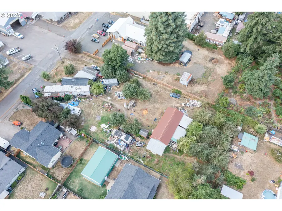 1285 46th Ave, Sweet Home, OR 97386 - Image #3