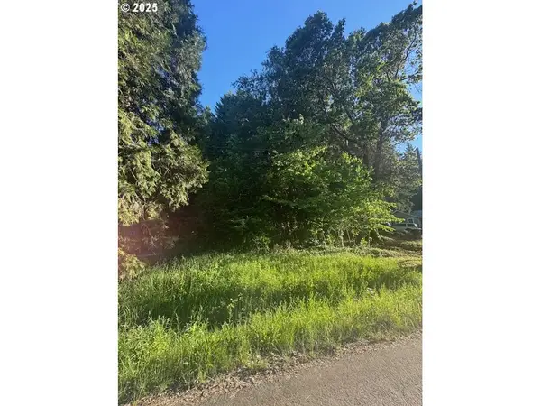 0 Red Hill Rd, Glendale, OR 97442