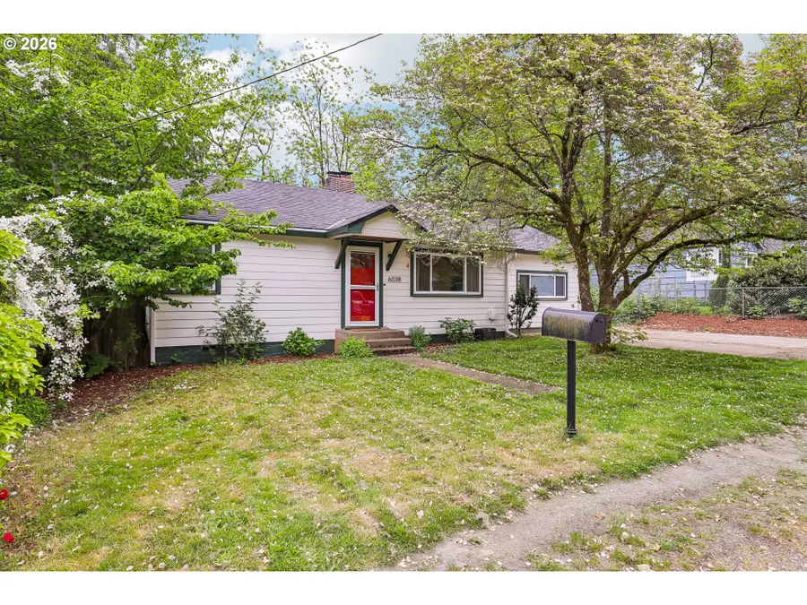 6038 SE 124th Ave, Portland, OR 97236 - #2