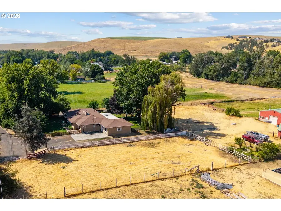 1805 Southgate Pl, Pendleton, OR 97801 - #3
