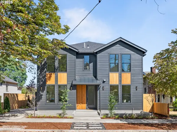 2067 SE Harold St #8, Portland, OR 97202