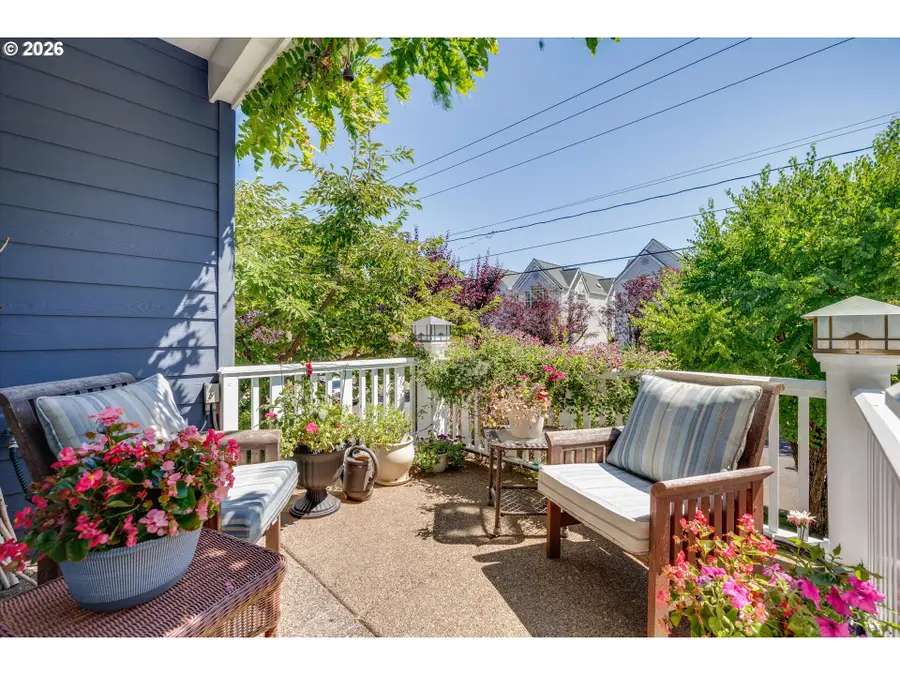 5921 S Kelly Ave, Portland, OR 97239 - #3