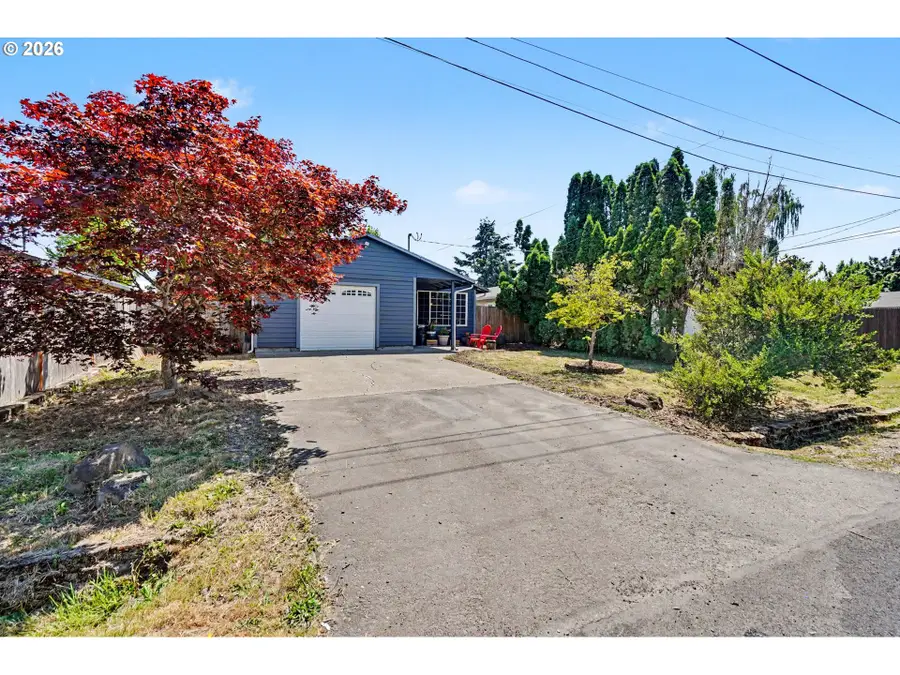 111 Enos St, Amity, OR 97101 - #2