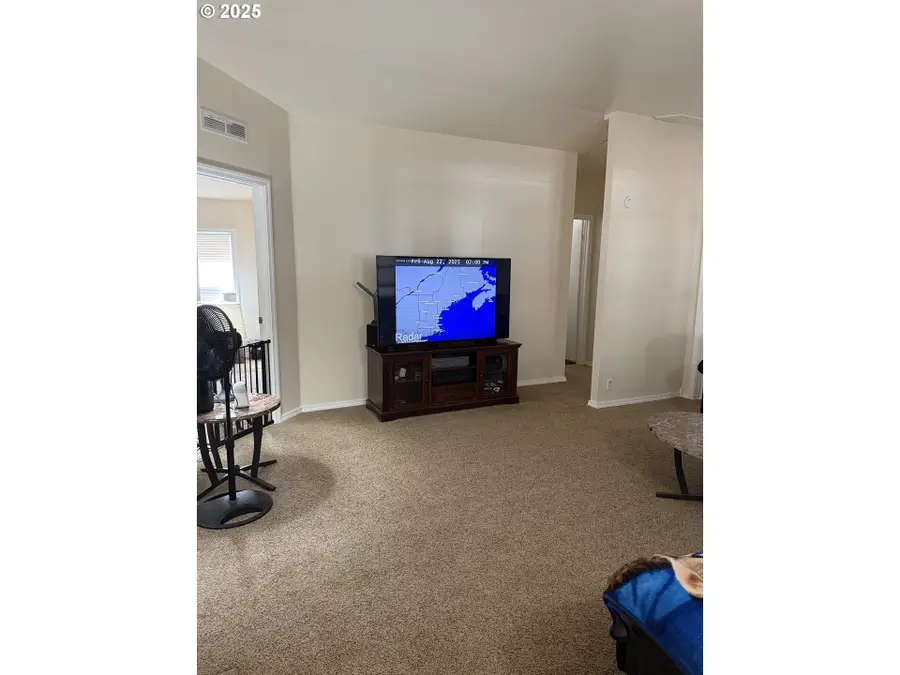 29720 Jeans Rd #24, Veneta, OR 97487 - Image #3