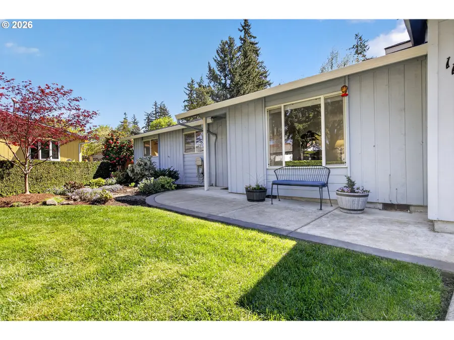 11824 SE Sunnycreek Ln, Clackamas, OR 97015 - #2