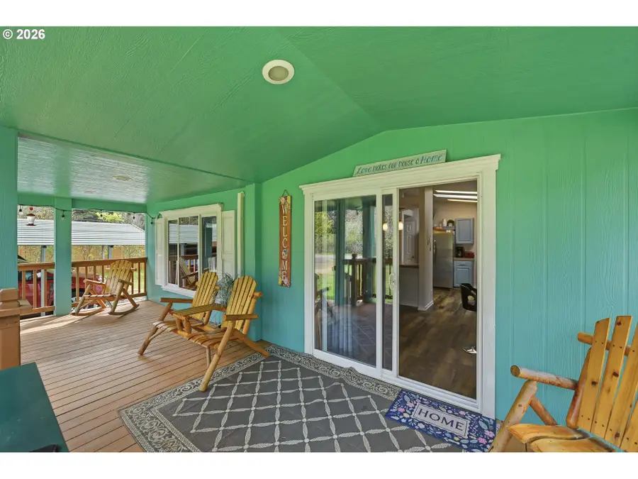 94230 North Ln, Eastside, OR 97459 - #3