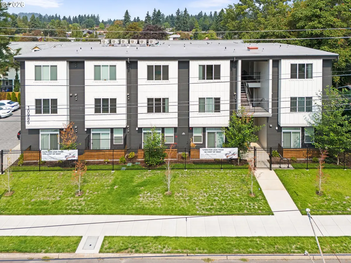 10985 E Burnside St, Portland, OR 97216 - #1