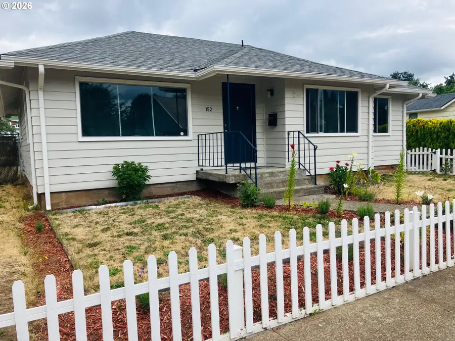 152 W C St, Springfield, OR 97477 - #2