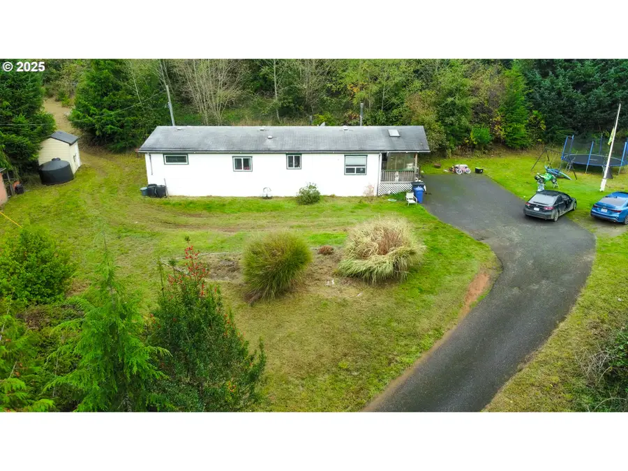 62150 Olive Barber Rd, Eastside, OR 97420 - Image #3