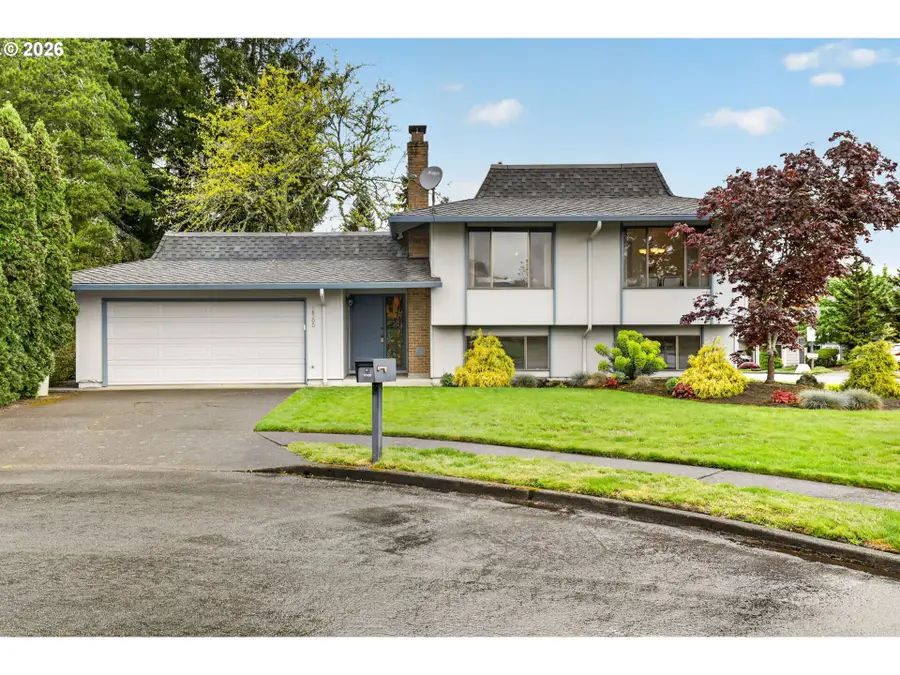 18200 NW Corinthian St, Portland, OR 97229 - #2