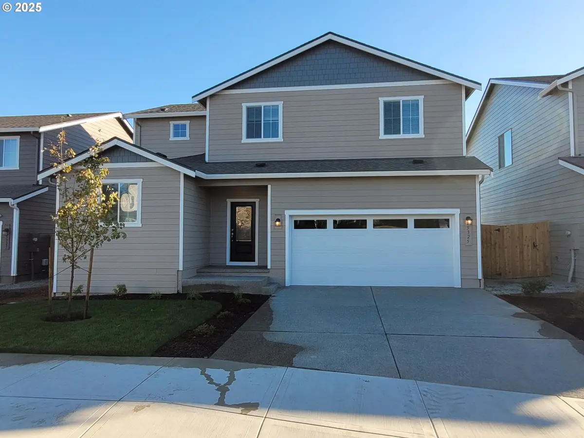 5325 NE 69th Cir, Vancouver, WA 98661 - Image #1