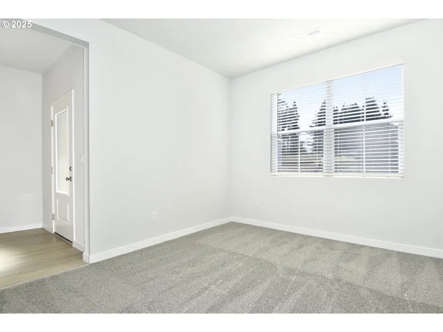 5325 NE 69th Cir, Vancouver, WA 98661 - Image #3