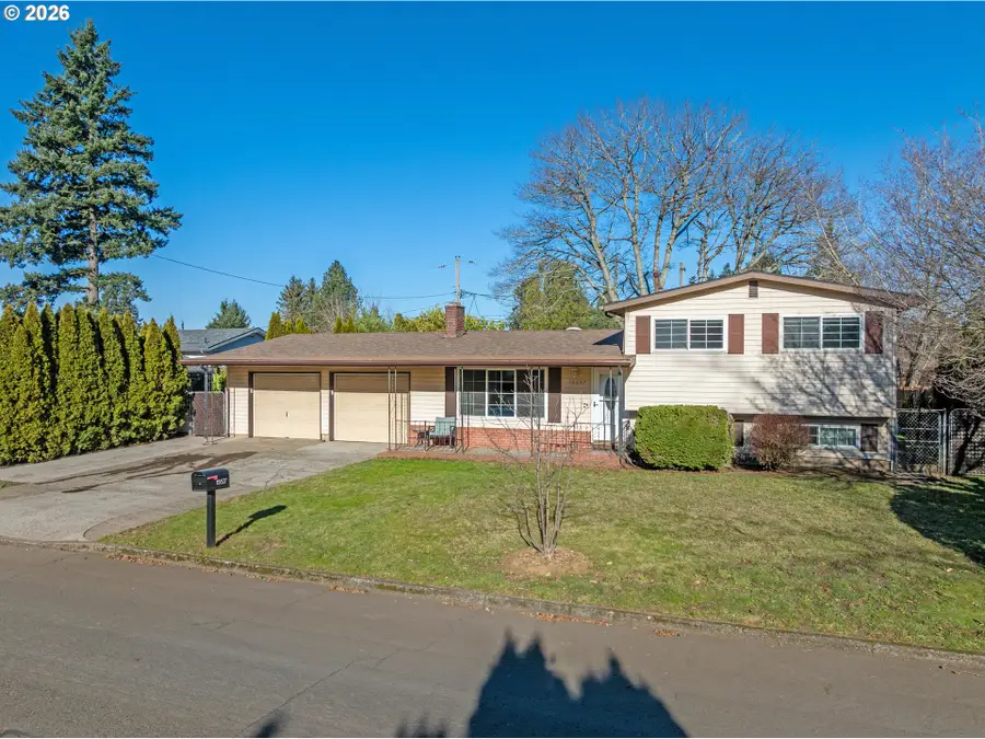 16627 SE Bush St, Portland, OR 97236 - #3