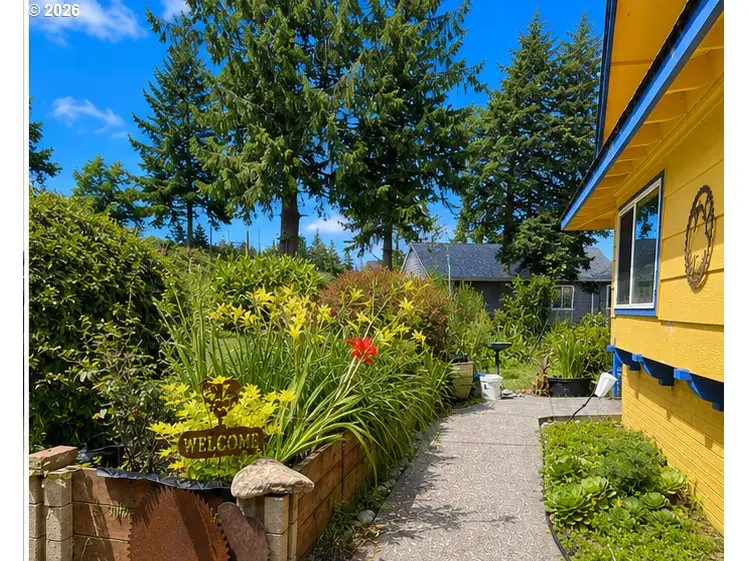 15780 Pelican Bay Dr, Brookings, OR 97415 - #2