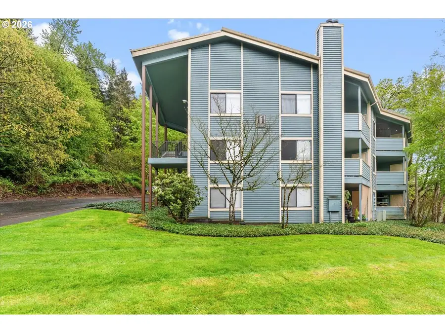 10160 SE Talbert St, Clackamas, OR 97015 - #2