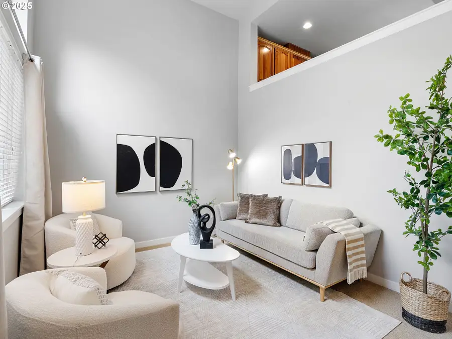 2616 SW Hume Ct, Portland, OR 97219 - Image #3