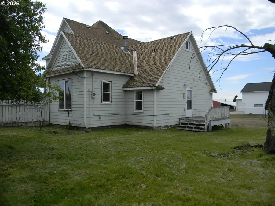 1101 W Darland St, Goldendale, WA 98620 - #3