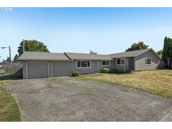 3305 NE 15th St, Gresham, OR 97030
