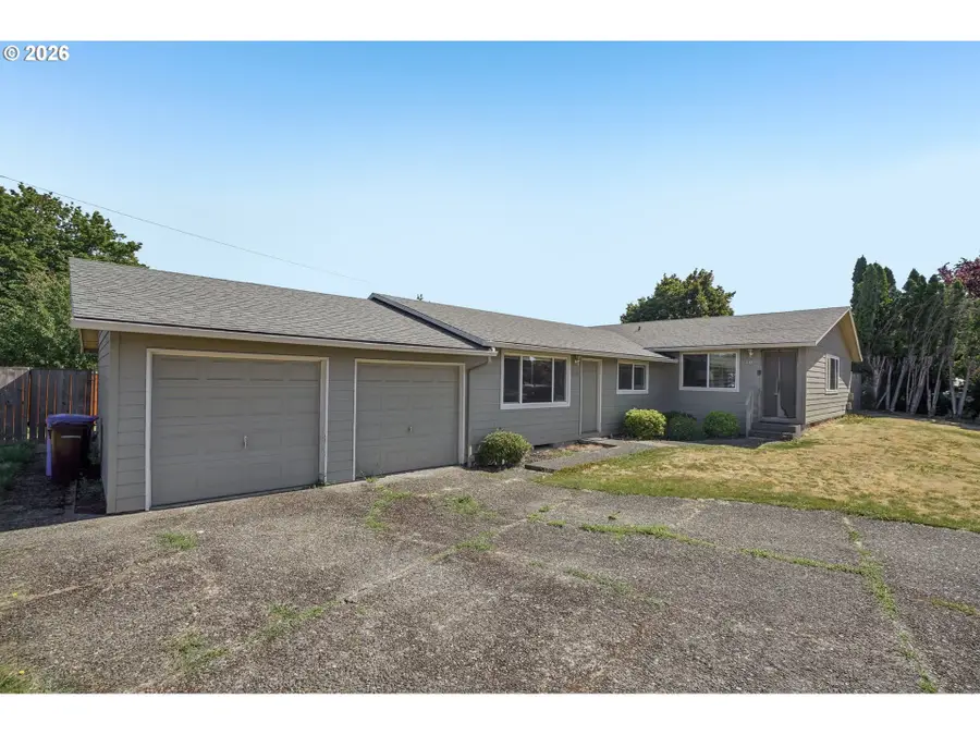 3305 NE 15th St, Gresham, OR 97030 - #2