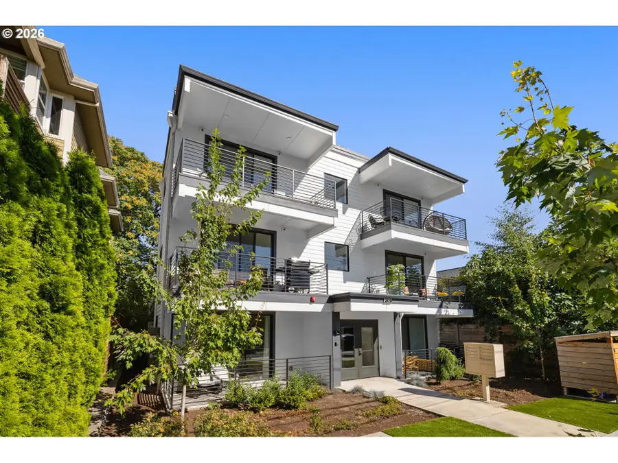 3920 N Montana Ave #301, Portland, OR 97227 - #2