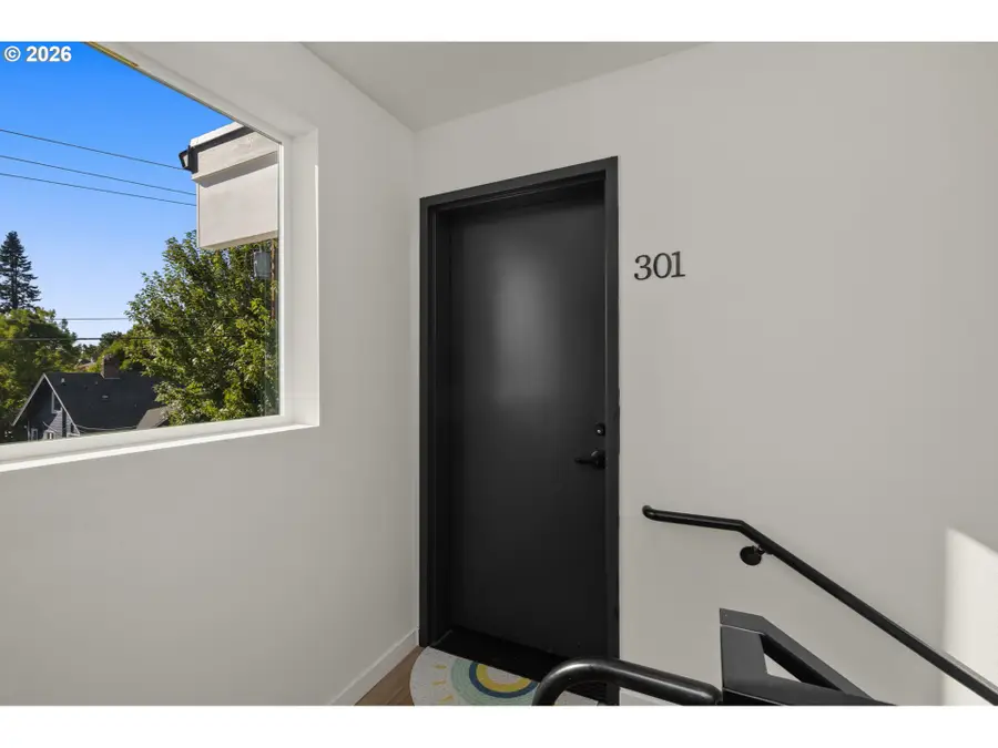 3920 N Montana Ave #301, Portland, OR 97227 - #3