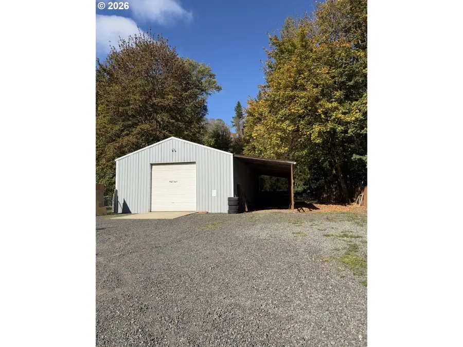 62451 Sleepy Ln, Vernonia, OR 97064 - #3