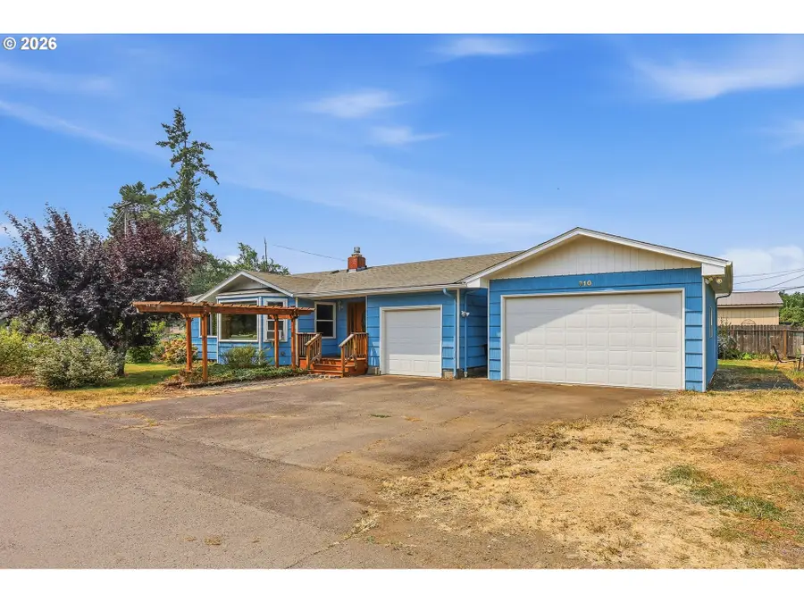 810 22nd St, Springfield, OR 97477 - #2